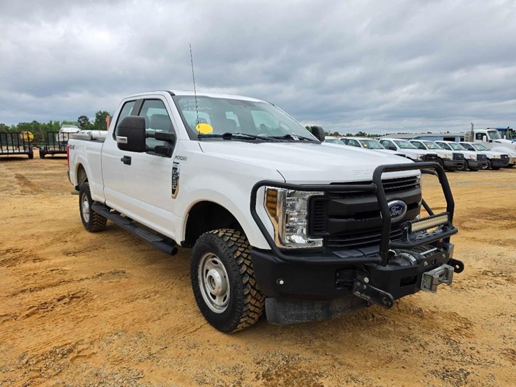 2019-ford-f250-image-4