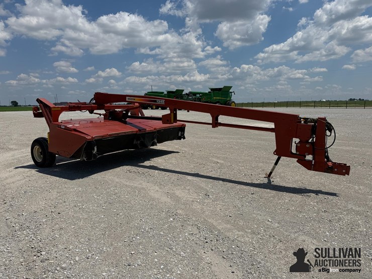 hesston-1345-image-3