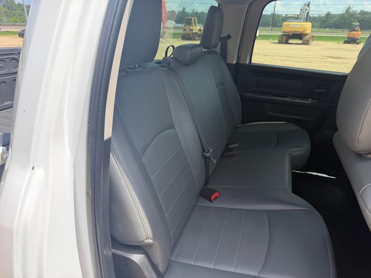 2015-dodge-ram-1500-image-6
