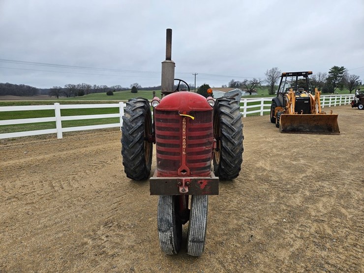 massey-ferguson-44-image-8