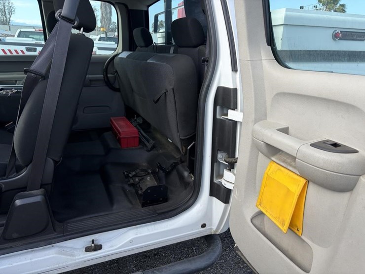 2012-gmc-2500hd-image-12