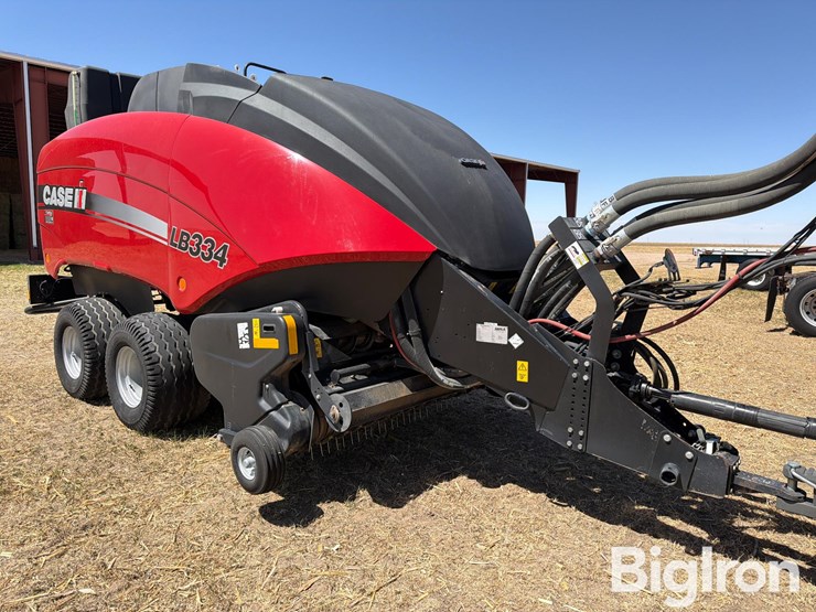 2014-case-ih-lb334-image-1