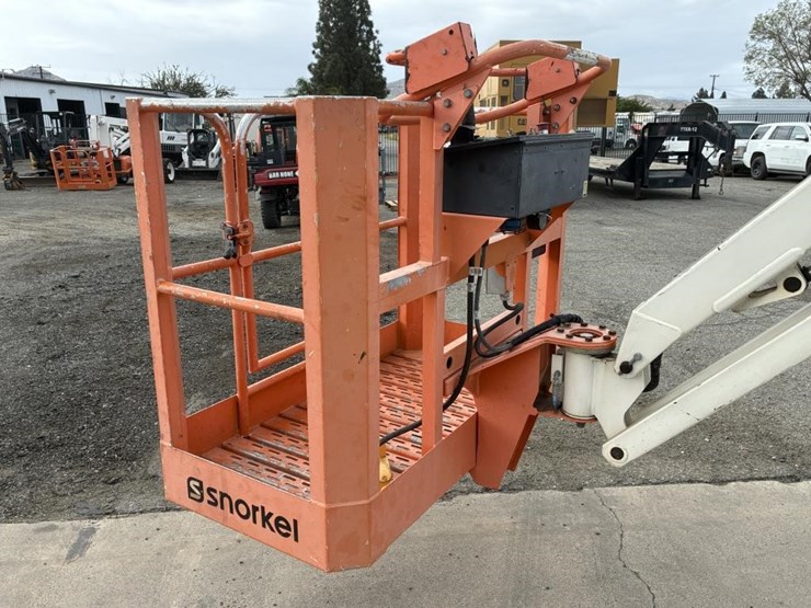 2016-snorkel-a46jrt-image-12