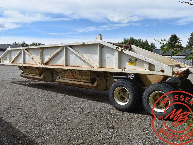 1980-clement-dump-trailer-image-2