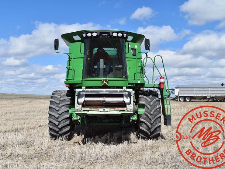 2008-john-deere-9770-sts-image-17