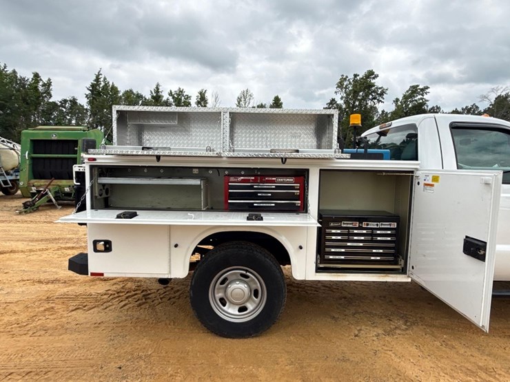 2014-ford-f350-image-11