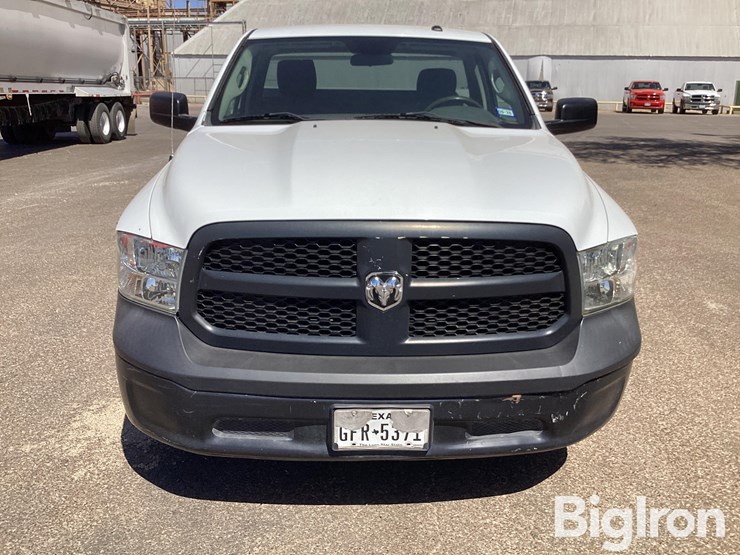 2015-ram-1500-tradesman-image-2