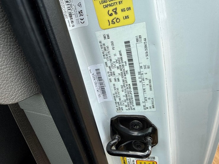 2018-ford-f150-image-19