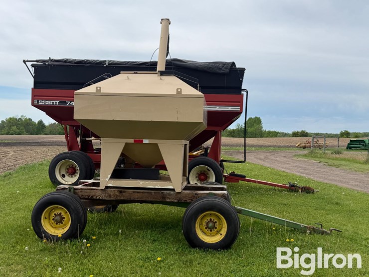 john-deere-1065a-image-4