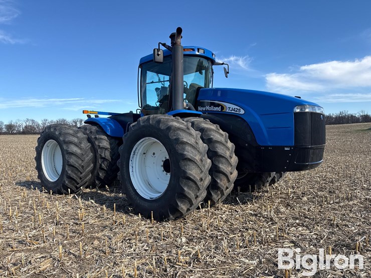 2003-new-holland-tj425-image-3