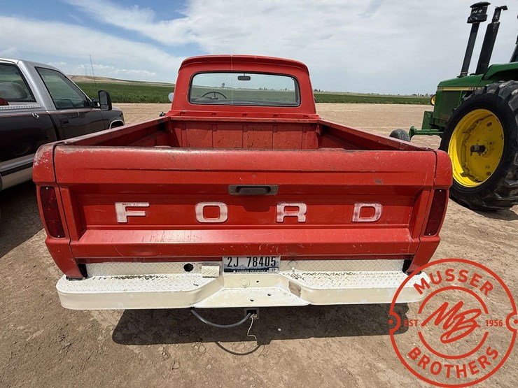 1966-ford-100-image-5