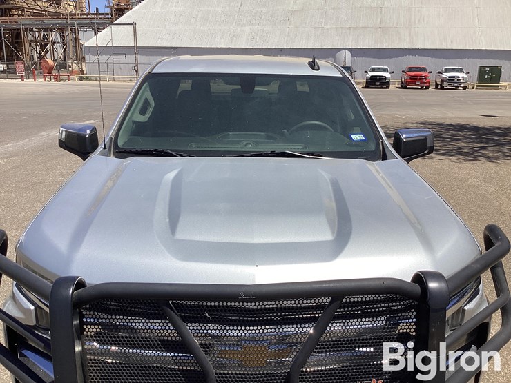 2020-chevrolet-silverado-1500-lt-image-15