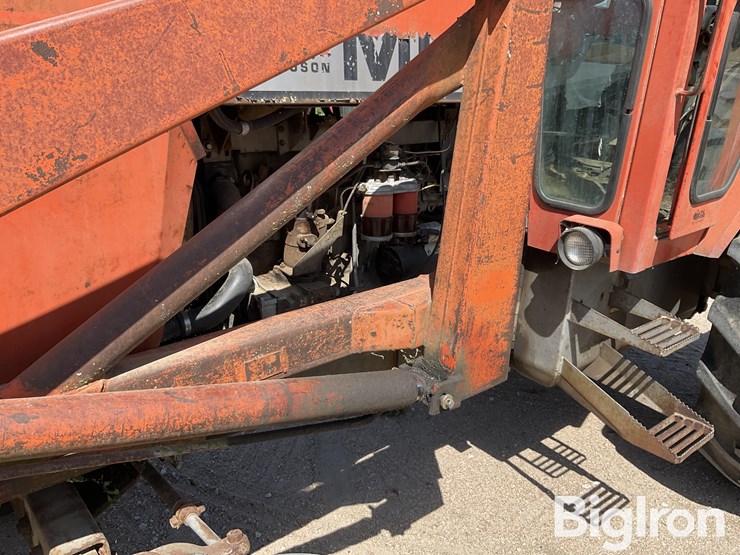 massey-ferguson-1135-image-13
