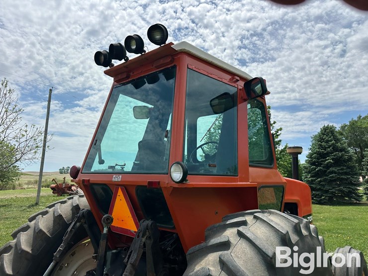 1981-allis-chalmers-7010-image-20