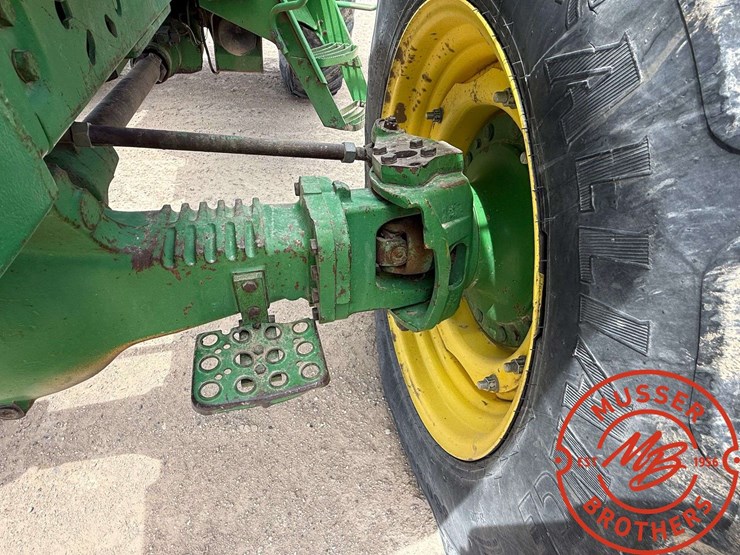 1992-john-deere-4960-image-16