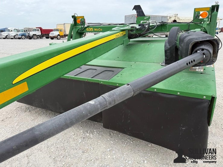 john-deere-635-image-13