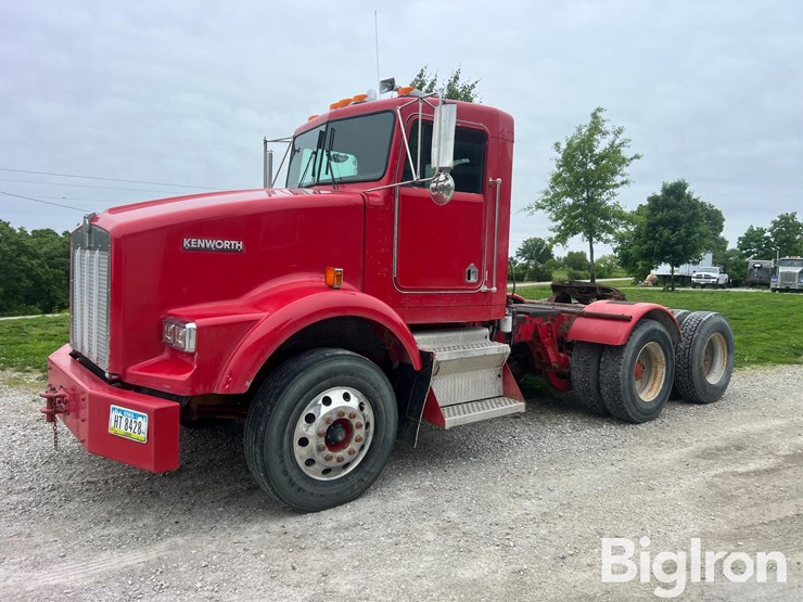 2000-kenworth-t800-image-1