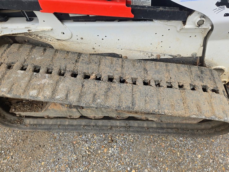 2023-bobcat-t770-image-50