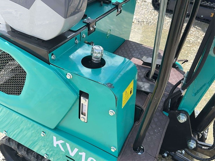cfg-industrial-kv16r-mini-excavator-image-8