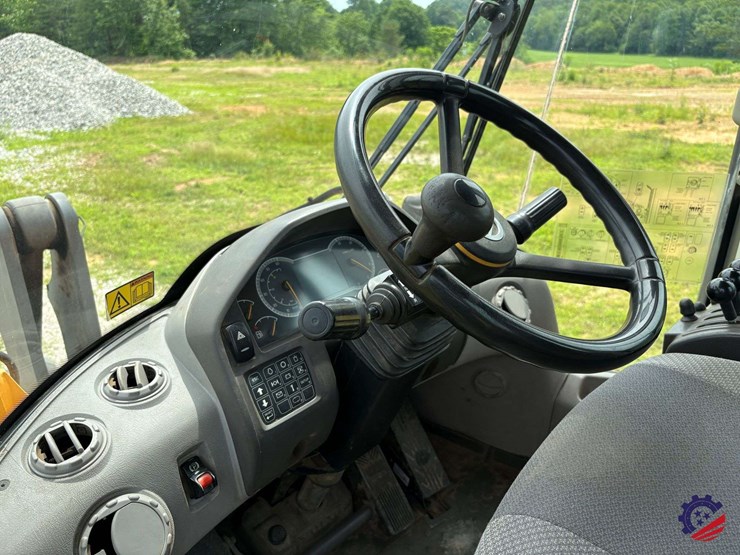 2019-volvo-l70h-image-77