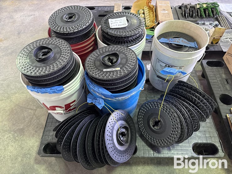 john-deere-planter-seed-plates-image-2