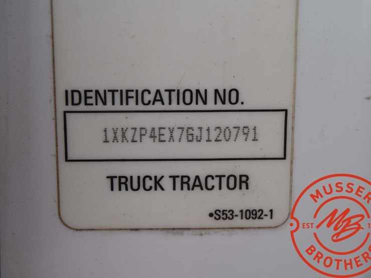 2016-kenworth-t880-image-73
