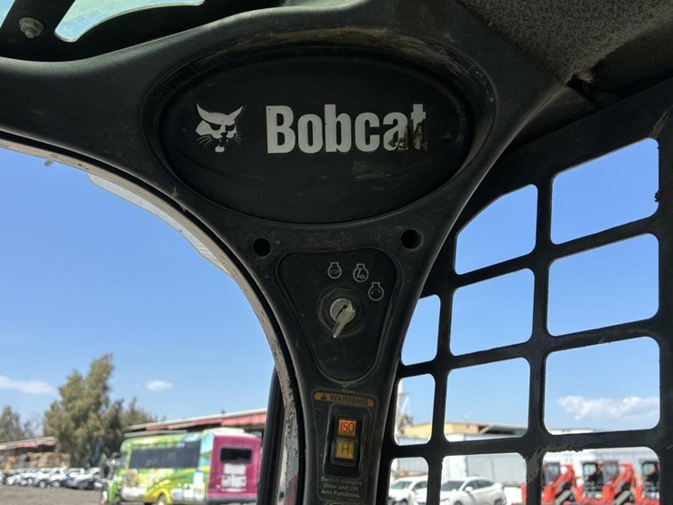 2019-bobcat-t595-image-19