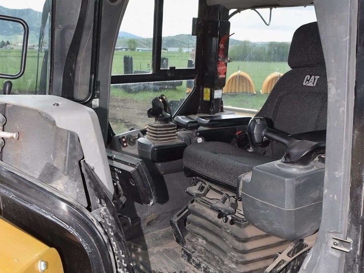 2010-caterpillar-d7e-image-54