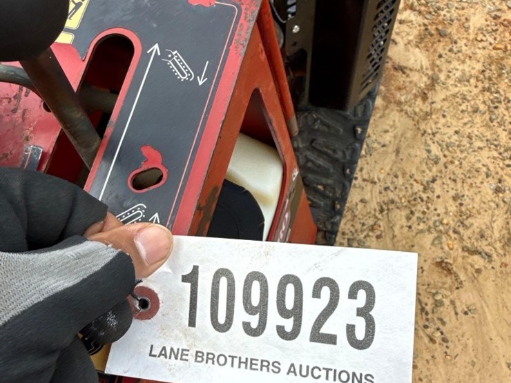 2013-toro-trx16-image-12