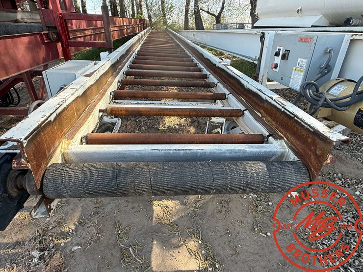 mayo-36"-x-40-conveyor-table,-480v-image-2
