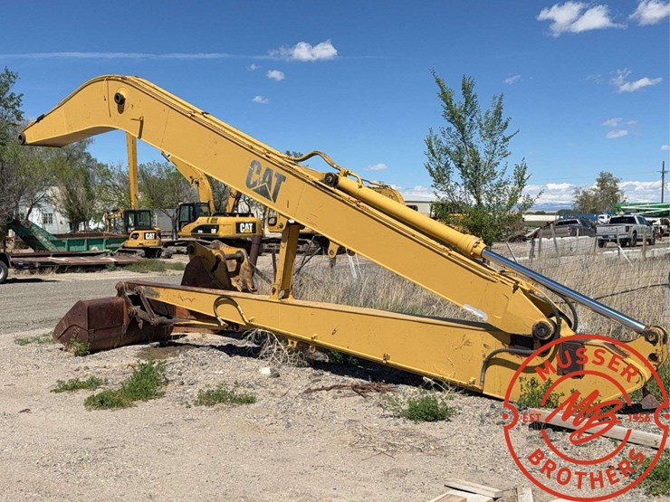 caterpillar-el200b-image-32