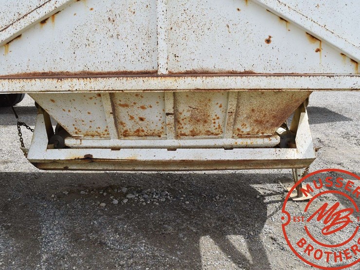 1980-clement-dump-trailer-image-29