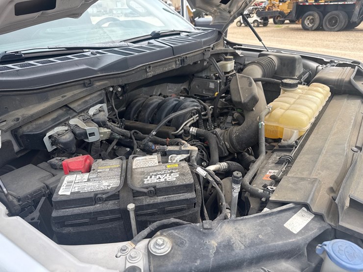 2021-ford-f150-image-29