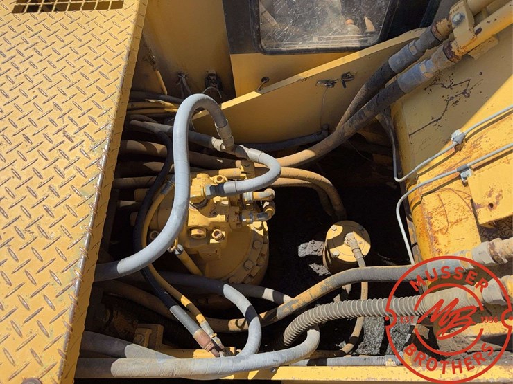 caterpillar-el200b-image-14