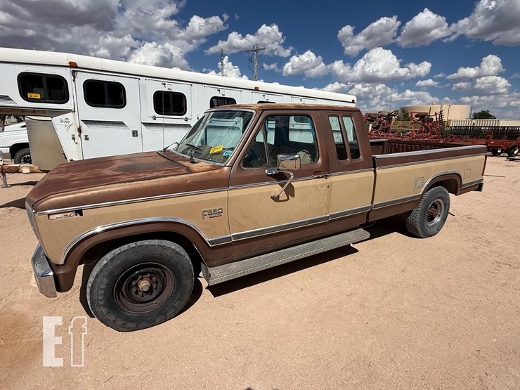 1984-ford-f250-xl-image-1