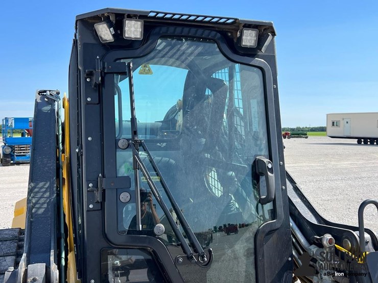 2022-new-holland-c362-image-20