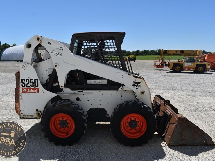 2007-bobcat-s250-image-20