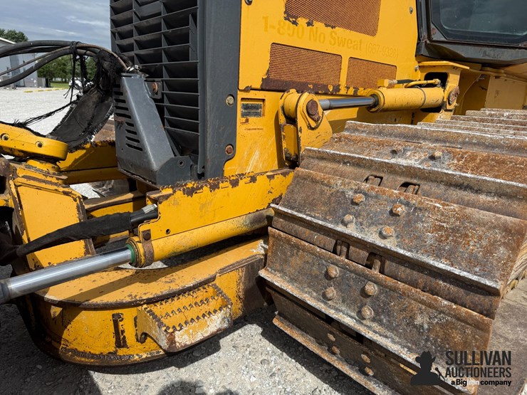 2017-deere-450j-lgp-image-18