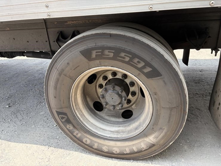 2014-international-durastar-4400-image-5
