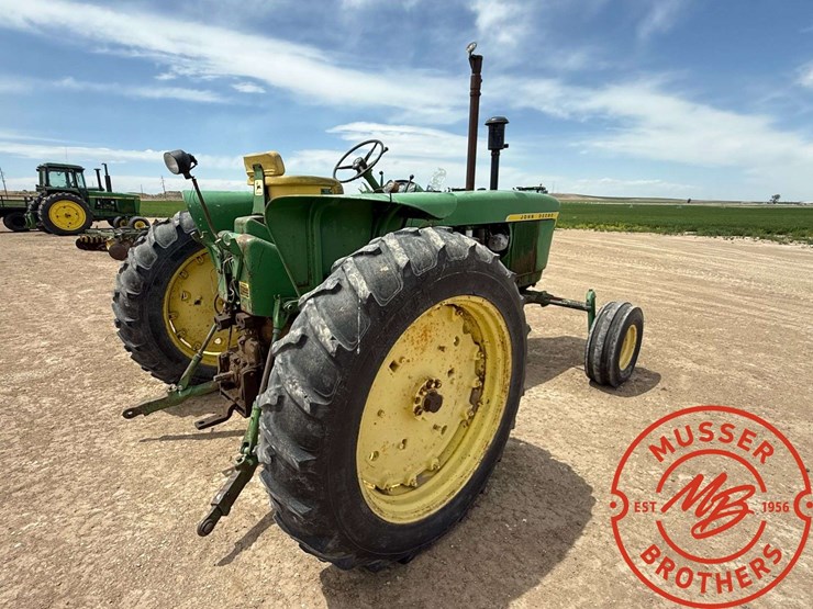 1964-john-deere-4020-image-3