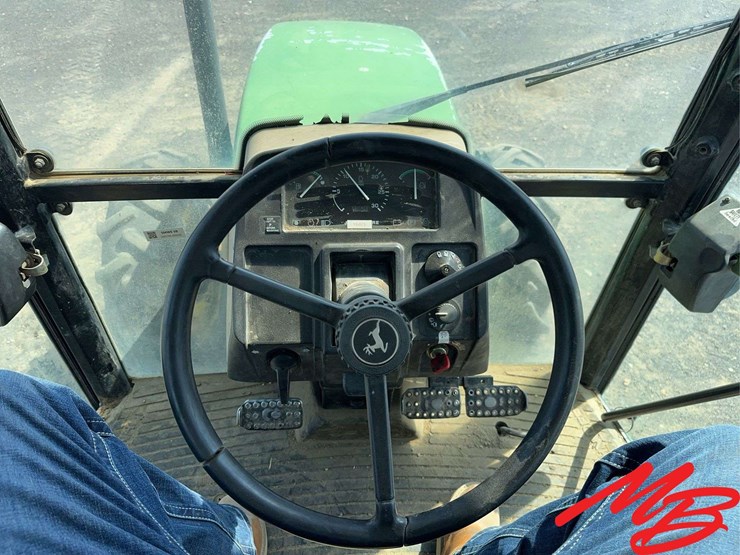 2003-john-deere-5520-image-34