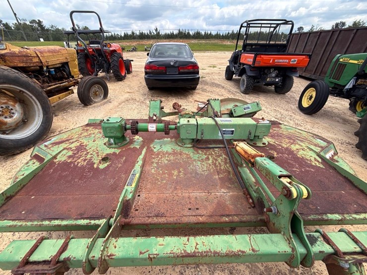 john-deere-10-image-6