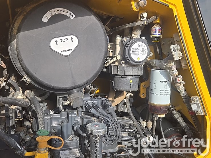 2023-komatsu-d71pxi-24-image-35