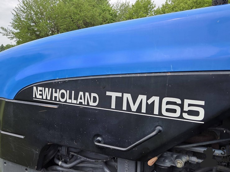 new-holland-tm165-image-13