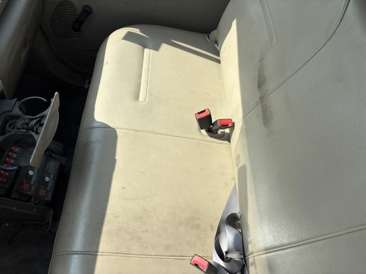 2004-ford-f350-sd-image-15