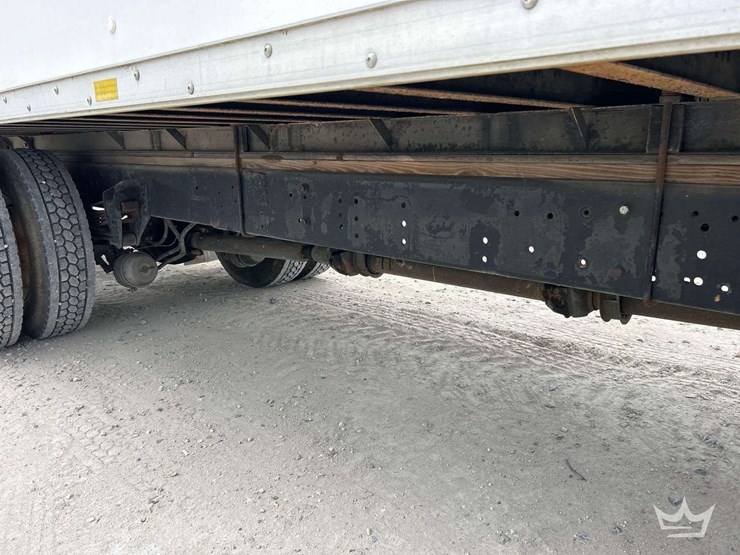 2002-kenworth-t300-image-26