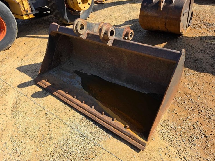 komatsu-pc160-image-25
