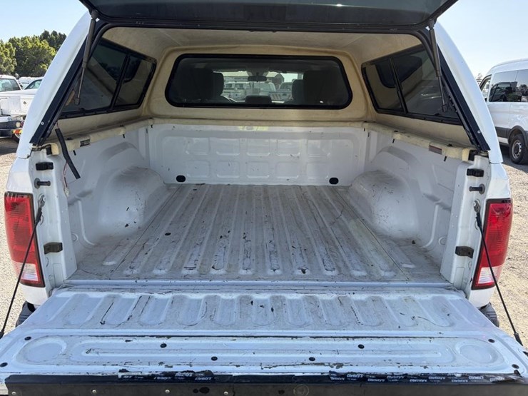 2015-dodge-ram-1500-image-12