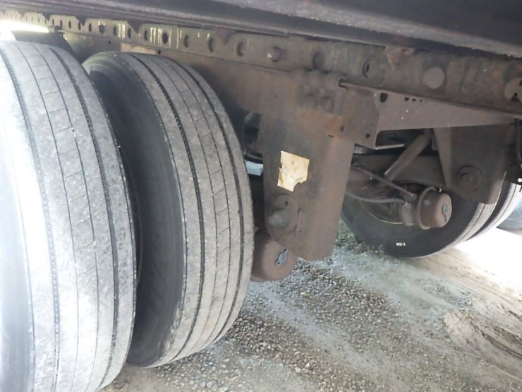 2005-utility-4000d-x-image-12