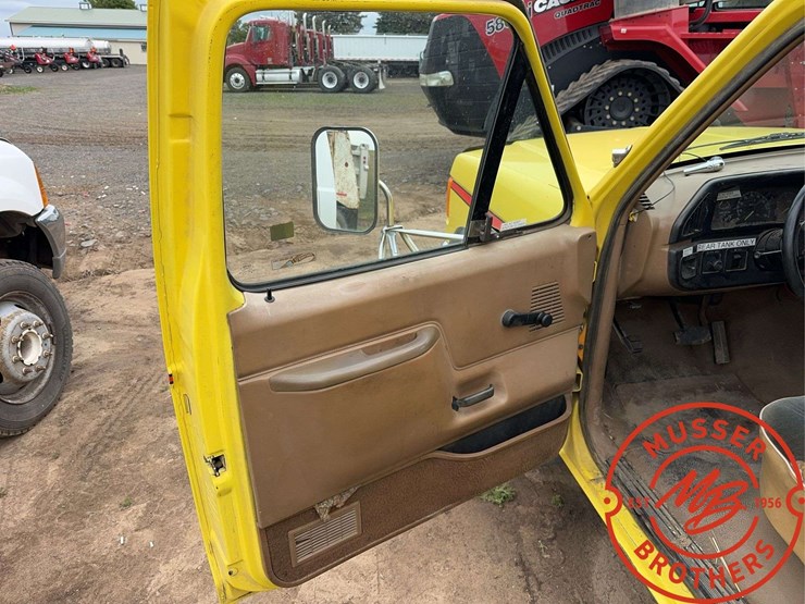 1988-ford-f350-image-8